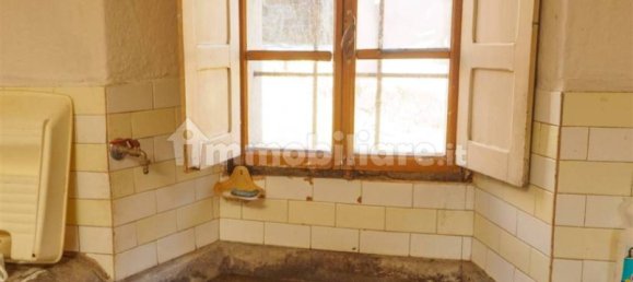 5 bedrooms House in Frassinoro, Italy No. 320456 8