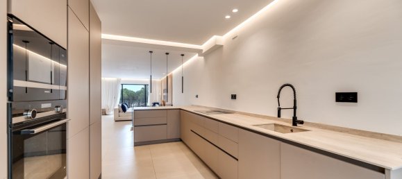 4 غرف نوم منزل ذو طابقين في Marbella, Spain رقم 128923 31