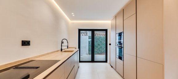 4 غرف نوم منزل ذو طابقين في Marbella, Spain رقم 128923 7