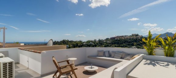3 bedrooms Penthouse in Benahavis, Spain No. 186042 10