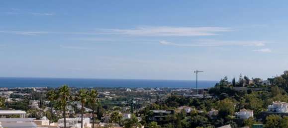 3 bedrooms Penthouse in Benahavis, Spain No. 186042 12