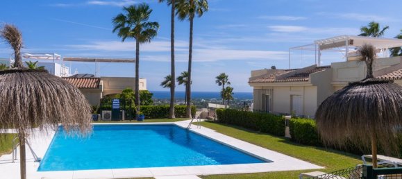 3 bedrooms Penthouse in Benahavis, Spain No. 186042 4