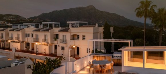 3 bedrooms Penthouse in Benahavis, Spain No. 186042 27