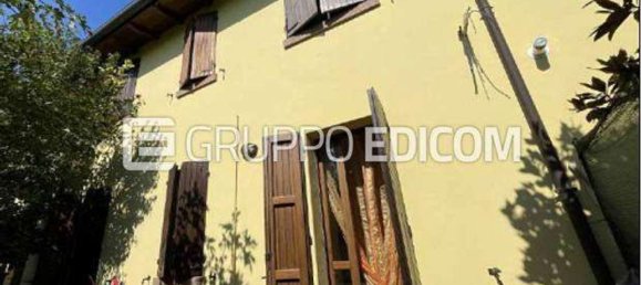 Дом с 6 комнатами в Ченто, Италия № 276701 8