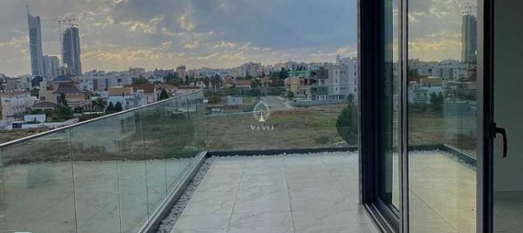 2 bedrooms Apartment in Germasogeia, Cyprus No. 19415 3