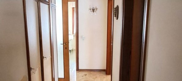 Apartamento de 4 dormitorios en Udine, Italy No. 376814 15