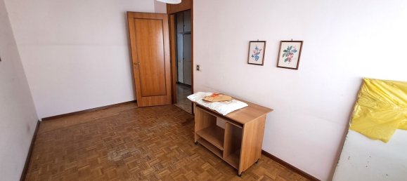 Apartamento de 4 dormitorios en Udine, Italy No. 376814 17