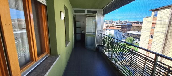 Apartamento de 4 dormitorios en Udine, Italy No. 376814 33