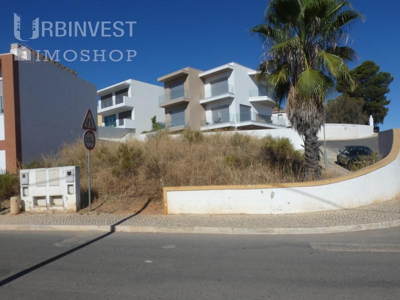 327m² Land in Lagoa, Portugal No. 203394