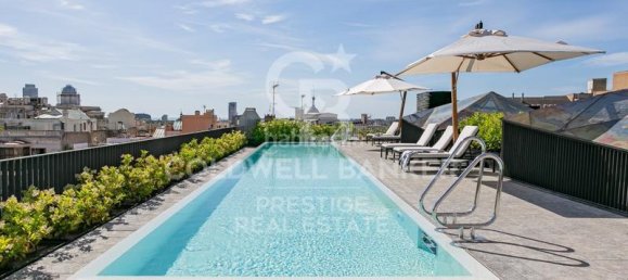 4 bedrooms Penthouse in Eixample, Spain No. 79460 2