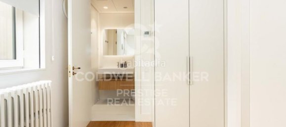 4 bedrooms Penthouse in Eixample, Spain No. 79460 17