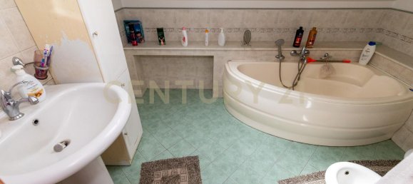 4غرفة منزل في San Gregorio di Catania, Italy رقم 143424 40