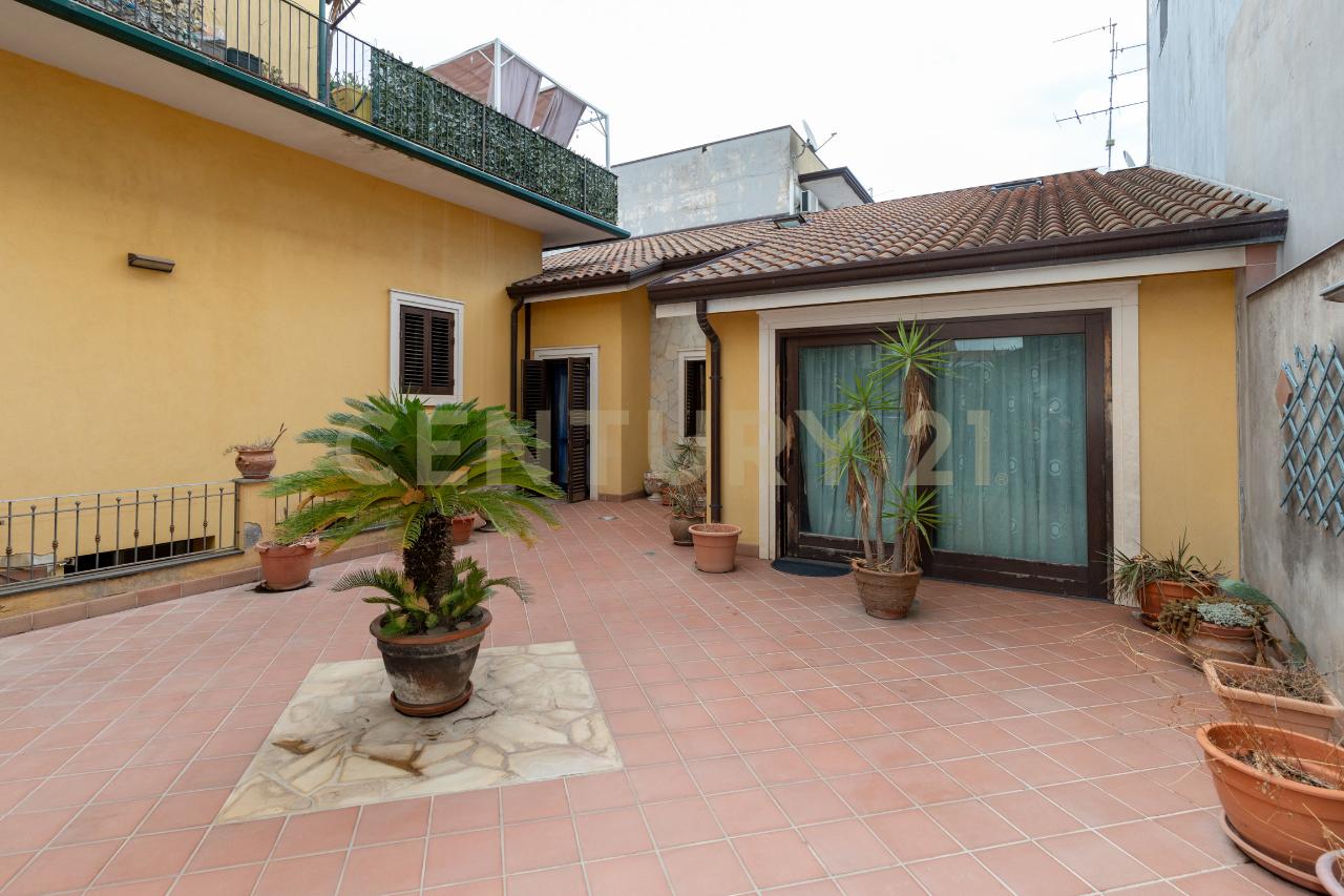 4غرفة منزل في San Gregorio di Catania, Italy رقم 143424