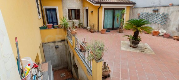 4غرفة منزل في San Gregorio di Catania, Italy رقم 143424 39