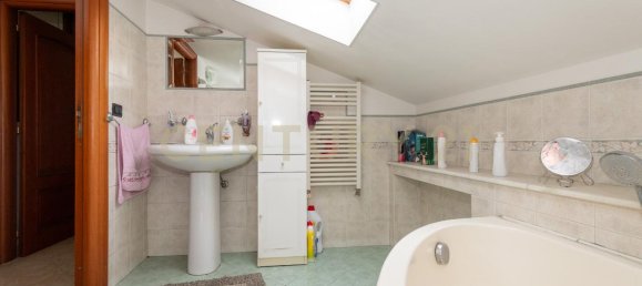 4غرفة منزل في San Gregorio di Catania, Italy رقم 143424 38