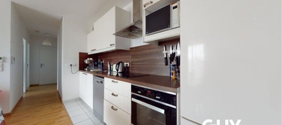 2 bedrooms Apartment in Fleury-Merogis, France No. 165328 3