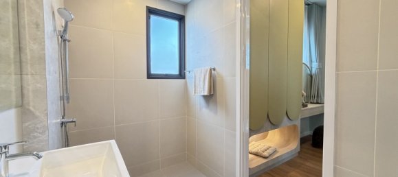 4 chambres house à vendre à Pattaya, Chonburi, Eastern Thailand, Thailand № 82641 30