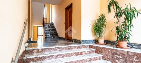 2 Schlafzimmer Wohnung in Collegno, Italy, Nr. 318737 17