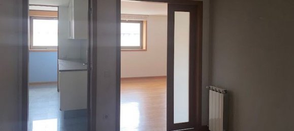 3 bedrooms Apartment in Matosinhos, Portugal No. 32259 8