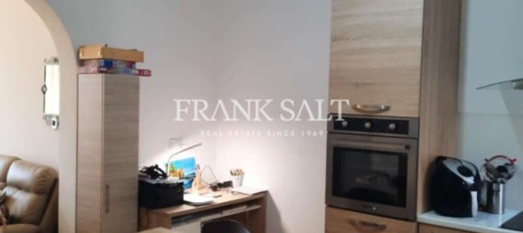 Apartamento de 2 dormitorios en Marsalforn, Malta No. 2903 2