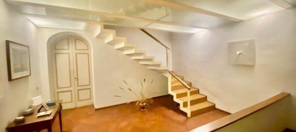 4 bedrooms Apartment in Siena, Italy No. 227834 10