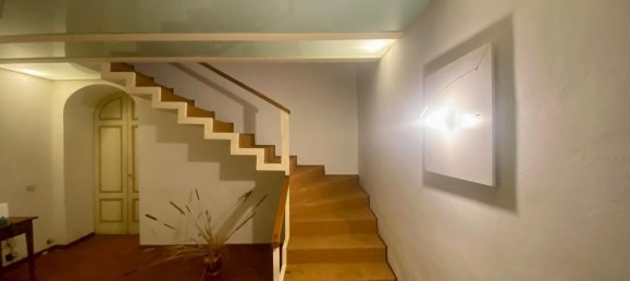 4 bedrooms Apartment in Siena, Italy No. 227834 11