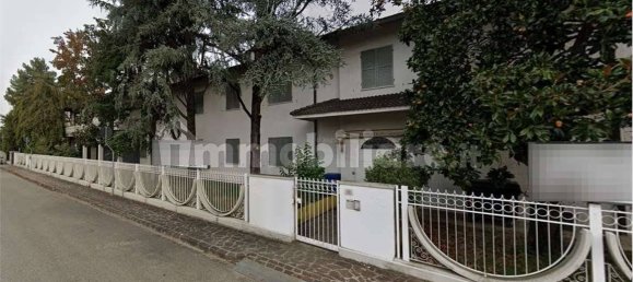 5 rooms Villa in Carpi, Italy No. 340254 2