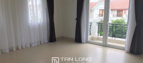 Villa T4 em Long Bien, Vietnam N.º 1302 14