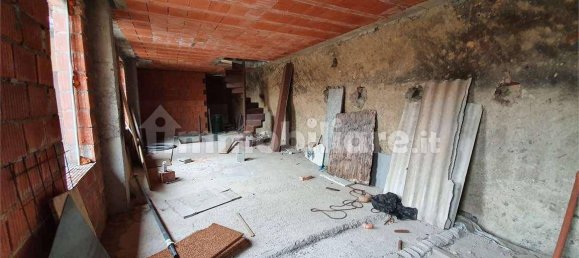 Дом с 4 комнатами в Аппьяно Джентиле, Италия № 167518 6