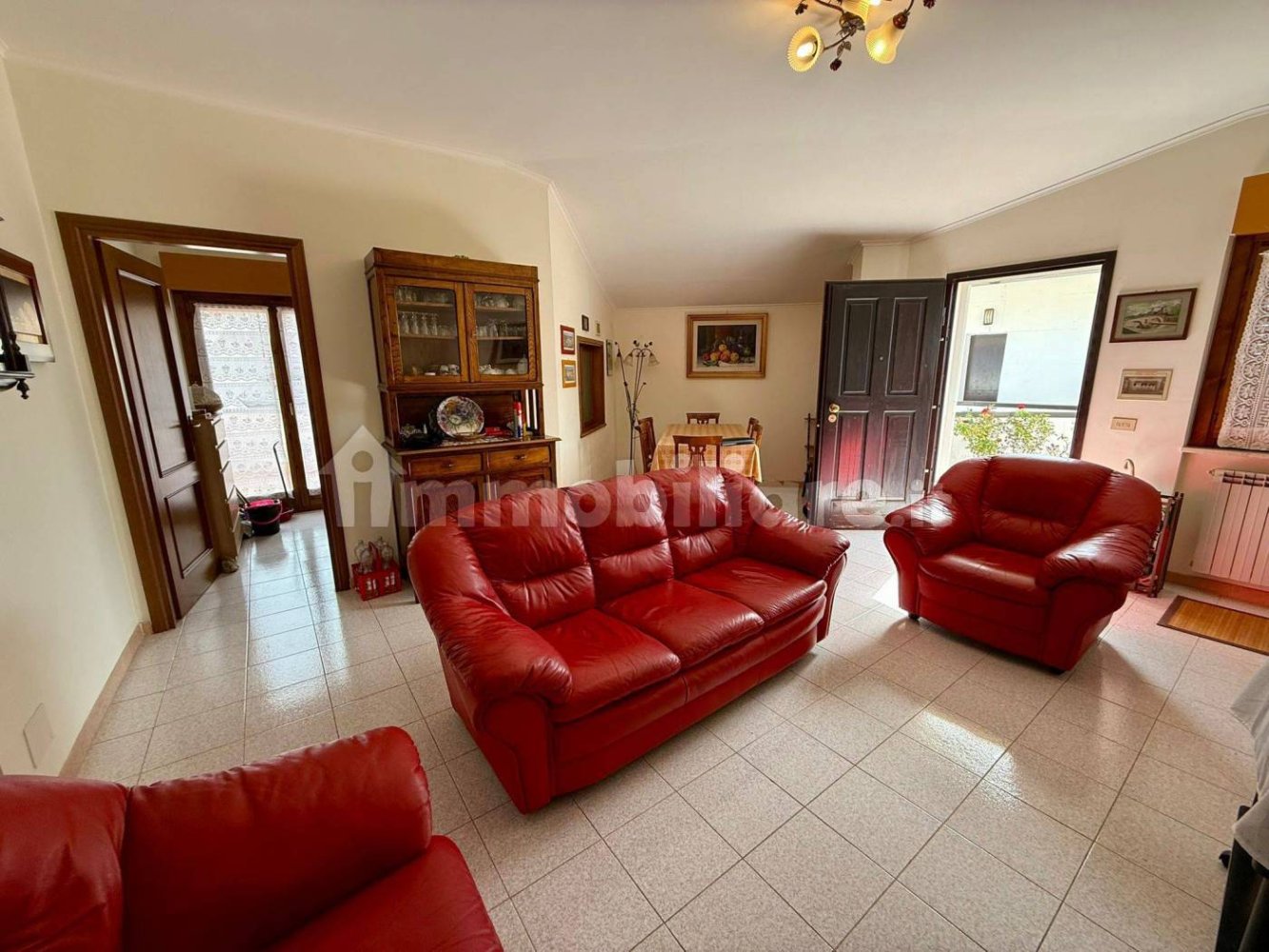 Квартира с 3 спальнями в Каве, Италия № 400277