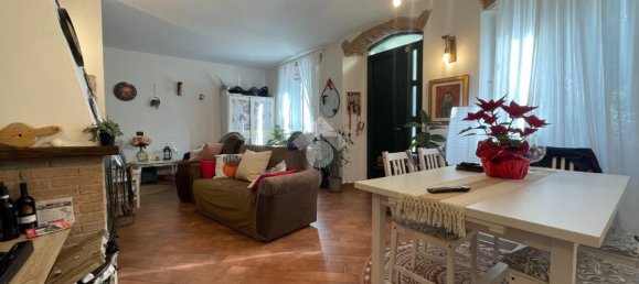 Дом с 5 комнатами в Масса, Италия № 7608 2