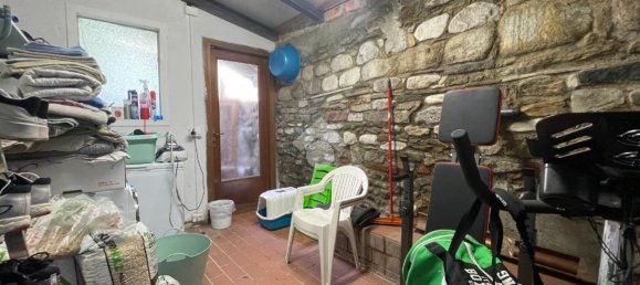 Дом с 5 комнатами в Масса, Италия № 7608 16