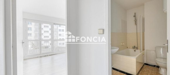 Studio in Bordeaux, France No. 109560 8