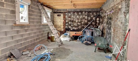 2 bedrooms House in Loos, France No. 332504 2