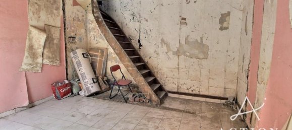 2 bedrooms House in Loos, France No. 332504 4