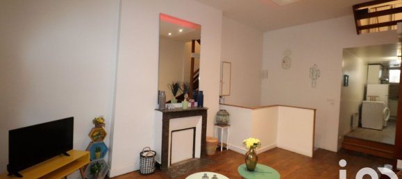 Moradia em banda T2 em Orleans, France N.º 54476 2