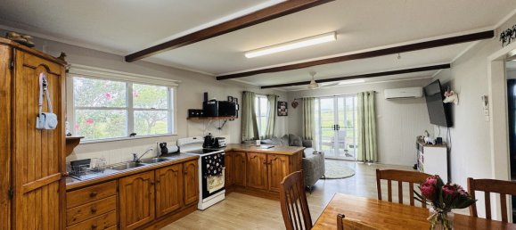 3 bedrooms House in Windera, Australia No. 881 6