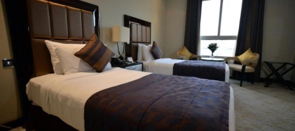 بناية في دبي, UAE 9290متر مربع رقم 8945 9