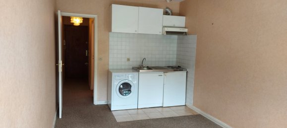 Studio in Yvelines, France No. 184979 5