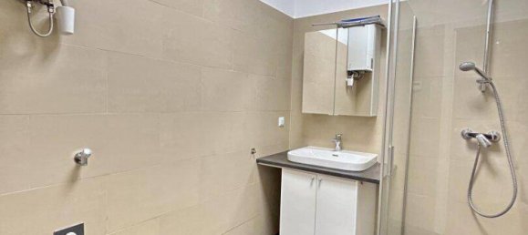 3 rooms Apartment in Rudolfsheim-Funfhaus, Austria No. 12137 8