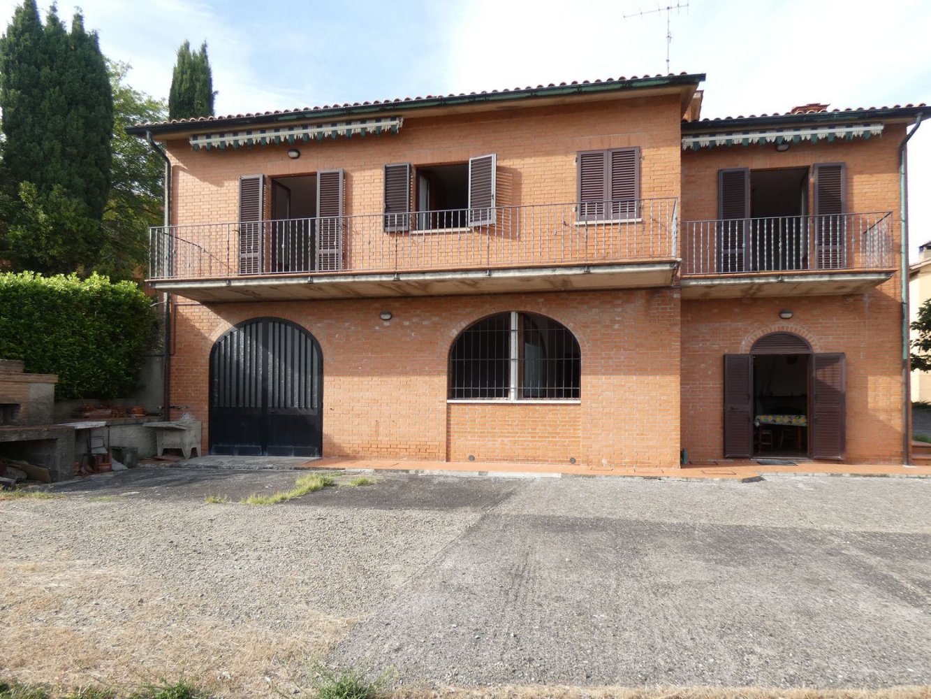 Casa de 12 habitaciónes en Casole d'Elsa, Italy No. 296024