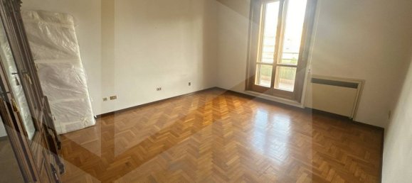 4 rooms Penthouse in Matera, Italy No. 23808 10