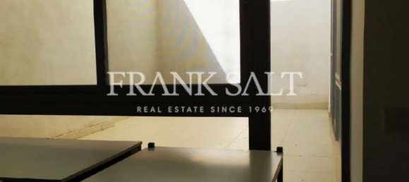 Büro in Mgarr, Malta 300m², Nr. 12179 8