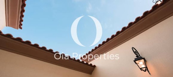 5 bedrooms Villa in Abu Dhabi, UAE No. 104530 7