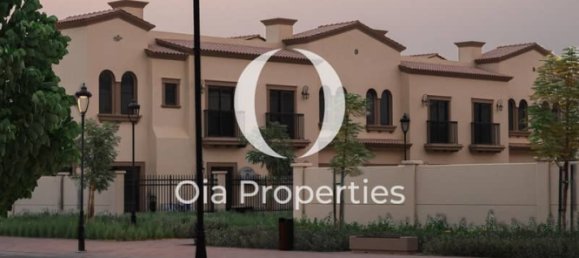 5 bedrooms Villa in Abu Dhabi, UAE No. 104530 17