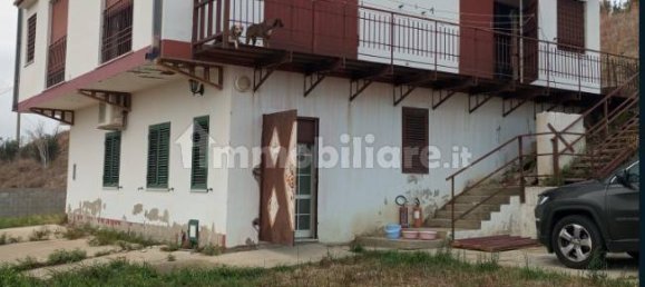 6 bedrooms Apartment in Crotone, Italy No. 345170 5