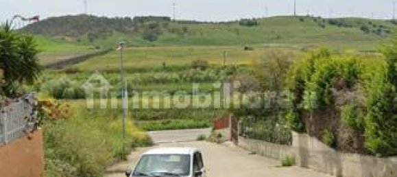 6 bedrooms Apartment in Crotone, Italy No. 345170 2