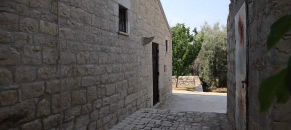 Villa de 4 dormitorios en Modica, Italy No. 390812 35