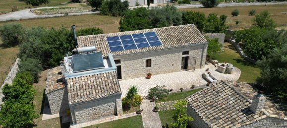 Villa de 4 dormitorios en Modica, Italy No. 390812 15