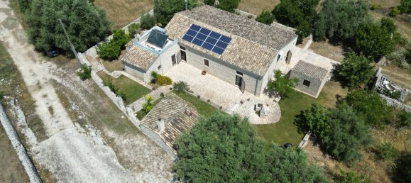 Villa de 4 dormitorios en Modica, Italy No. 390812 12